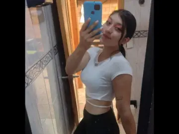 Imlive Live Sex Cam of RosaAura69
