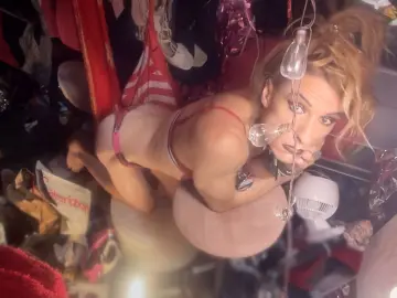 Imlive Sex Cam of SabrinaBukowski
