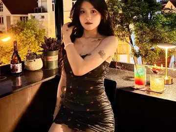 Imlive Free Porn Cam of Alinaz20