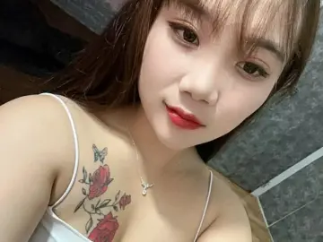 Imlive Nude Webcam of Mikabby