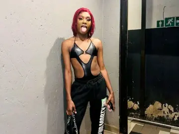 Imlive Sex Cam of CrabbingRenting01111