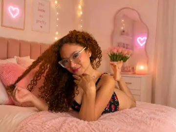 Imlive Free Porn Cam of LunaBlush