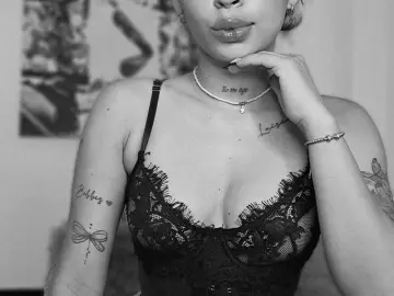 Livejasmin Sex Cam of TiaraOffman