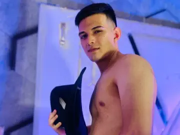 Livejasmin Free Porn Cam of RonaldMarin