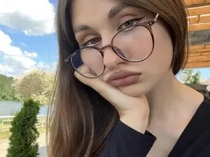 Myfreecams Live Sex Cam of Mia_bunny_