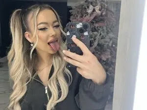 Myfreecams Sex Cam of KylieJoyce