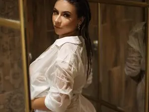 Myfreecams Adult Video Chat of IvannaFerrerr
