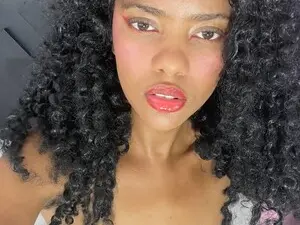 Myfreecams Watch Live Sex Cams of LilaSoles