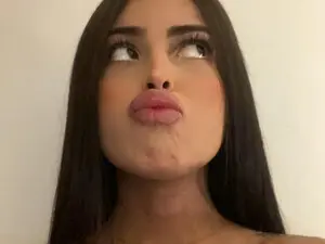 Myfreecams Free Porn Cam of Petitesweet_
