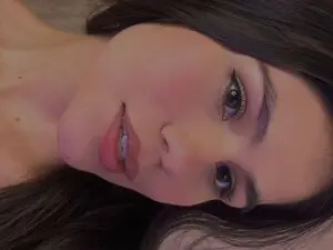 Myfreecams Watch Live Sex Cams of Dominique_1x