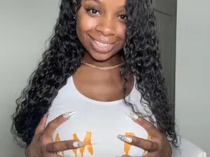 Myfreecams Nude Webcam of MiamiWorld