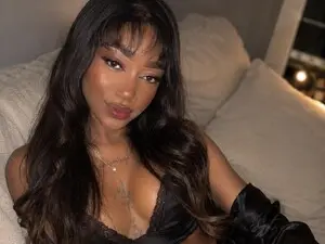 Myfreecams Private Sex Chat of Sweetmia1