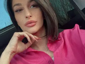 Myfreecams Nude Webcam of Aryaanna