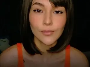 Myfreecams Free Porn Cam of SaveTheBea