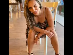 Myfreecams Live Sex Cam of Deborah_bby
