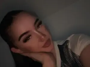 Myfreecams Live Sex Cam of blackpeaarl