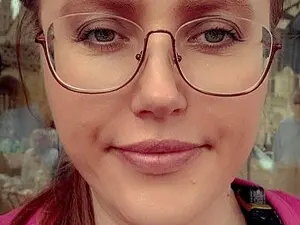 Myfreecams Sex Chat of HoneylenaXS