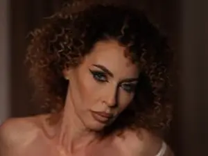 Myfreecams Adult Webcam of Foxxy_MILF