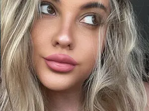 Myfreecams Private Sex Chat of MysticSugar