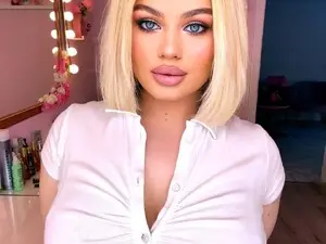 Myfreecams Adult Webcam of JosephineMoon