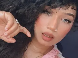 Myfreecams Nude Webcam of KatalinaRosse