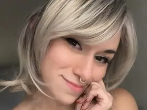 Myfreecams Best live sex cam show of Reige