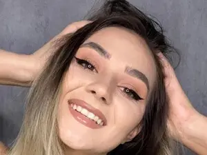 Myfreecams Watch Live Sex Cams of AnniaSummer