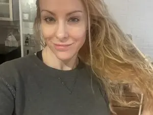 Myfreecams Watch Live Sex Cams of aMissBliss