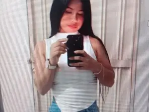 Myfreecams Live Sex Cam of Nicolle26