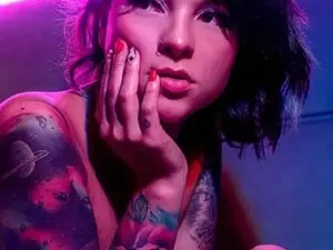 Myfreecams Free Live Porn of Divine_amy