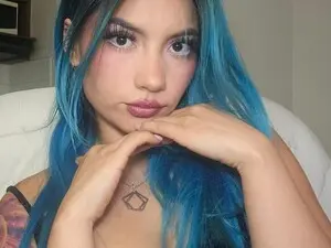 Myfreecams Private Sex Chat of Roxanna_H