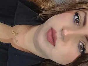 Myfreecams Watch Live Sex Cams of AbigailSexy1