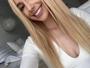 Myfreecams Live Sex of BelleBlondy