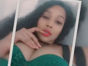 Myfreecams Adult Webcam of MoniqueLovay