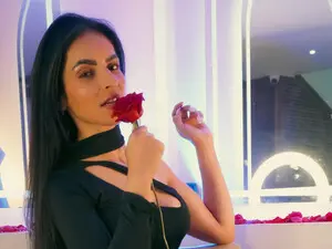 Myfreecams Private Sex Chat of Samantha_Velle