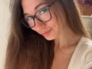 Myfreecams Adult Video Chat of SexyMissMe
