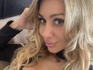 Myfreecams Live Sex Cam of FitMaya