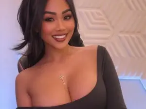 Myfreecams Adult Webcam of SinCityVEE