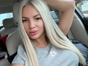 Myfreecams Best live sex cam show of NayraDream