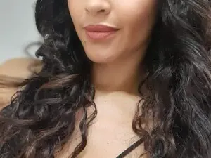 Myfreecams Live Sex Cam of Sara_Mebarack