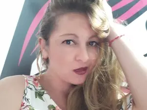 Myfreecams Free Porn Cam of AnieHorny