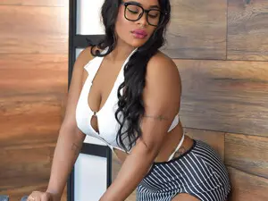 Myfreecams Watch Live Sex Cams of Dakotadesire_10