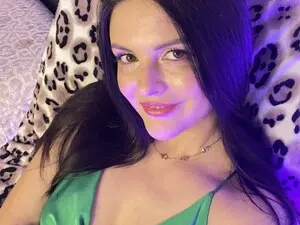 Myfreecams Watch Live Sex Cams of MayaClover