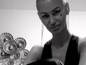 Myfreecams Free Porn Cam of BeatrixDiaz