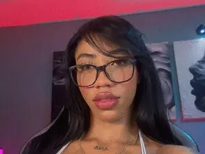 Myfreecams Watch Live Sex Cams of Lindseycoxx