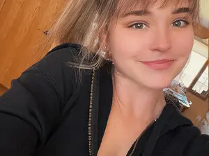 Myfreecams Live Porn of Mazie