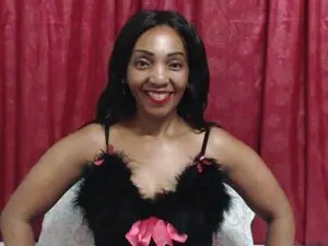 Myfreecams Nude Webcam of Nikkyjigglest