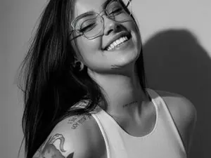 Myfreecams Private Sex Chat of Isa_Maiden