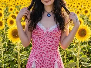 Myfreecams Adult Webcams of YrsaDupont
