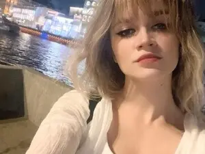 Myfreecams Free Live Porn of MissLilie